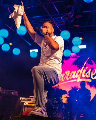 Paradise-146